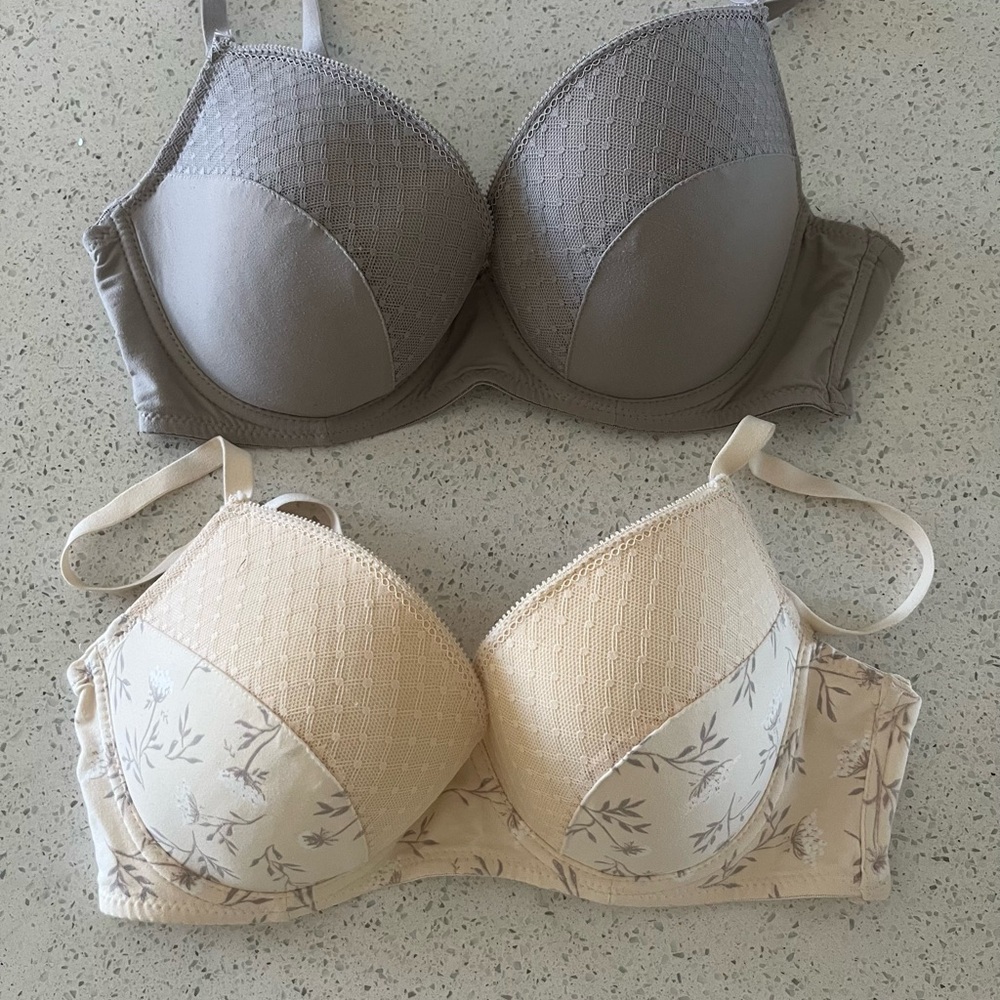 Anne Klein Gray and Cream Bra Set